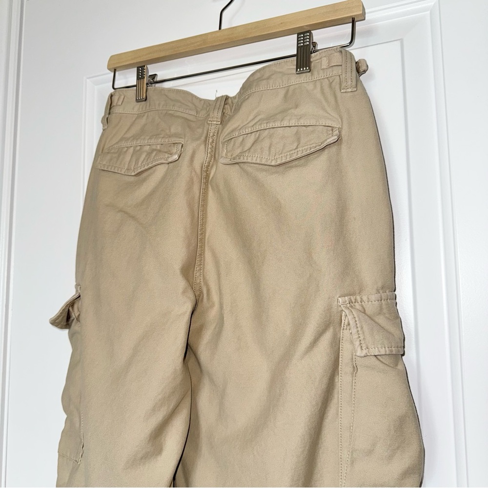 Aritzia TNA Surplus Division Supply Cargo Pants in beige, size 4 - Picture 12 of 15